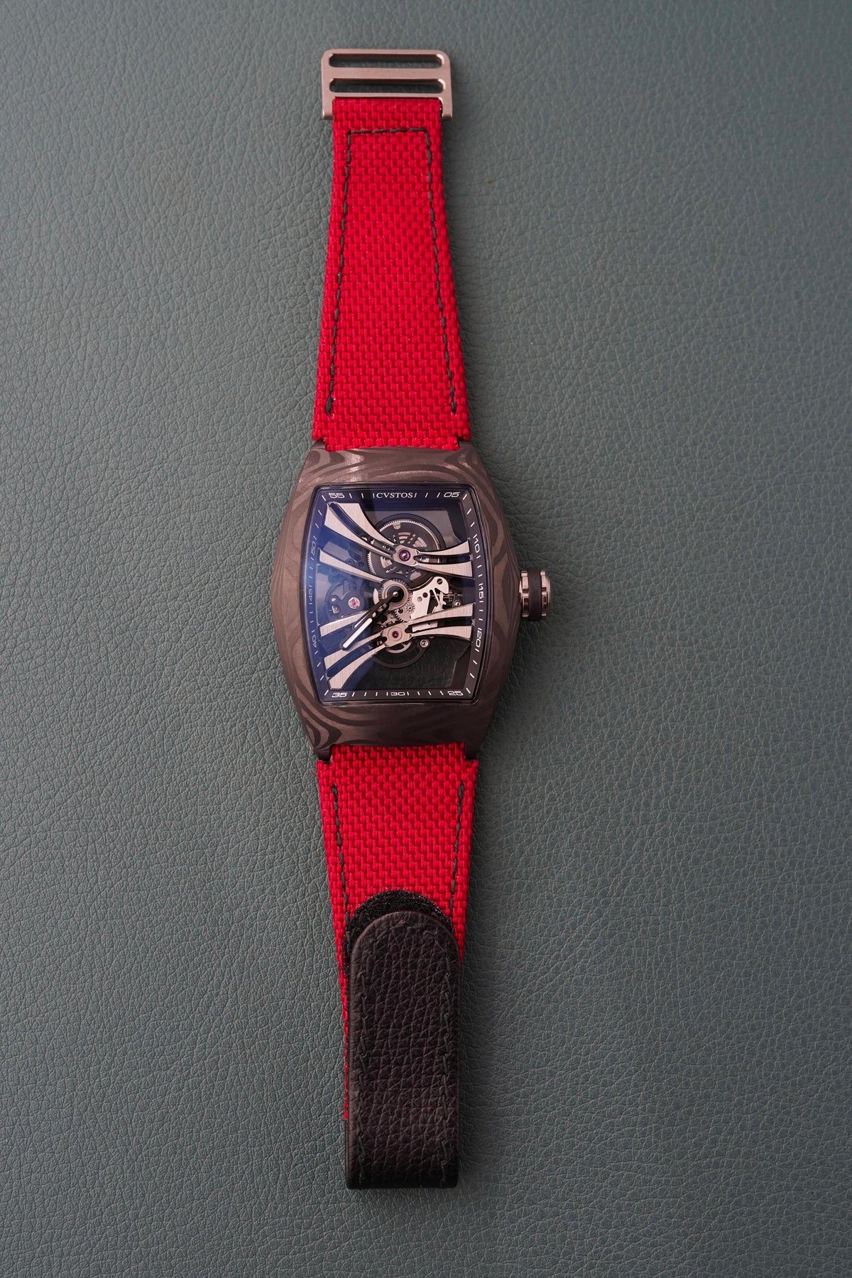 CHALLENGE JETLINER PS BLACK CARBON/RED DIAL