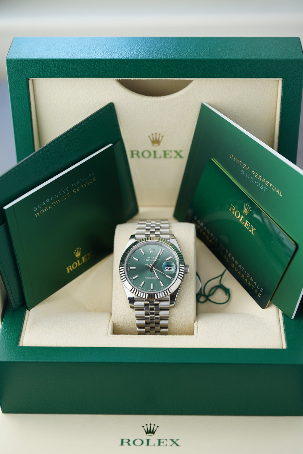 Rolex Datejust 41 – Ref. 126334 Grün