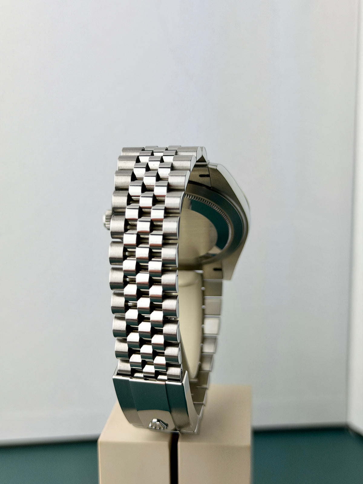 Rolex Datejust 41 – Rhodium Diamond Dial