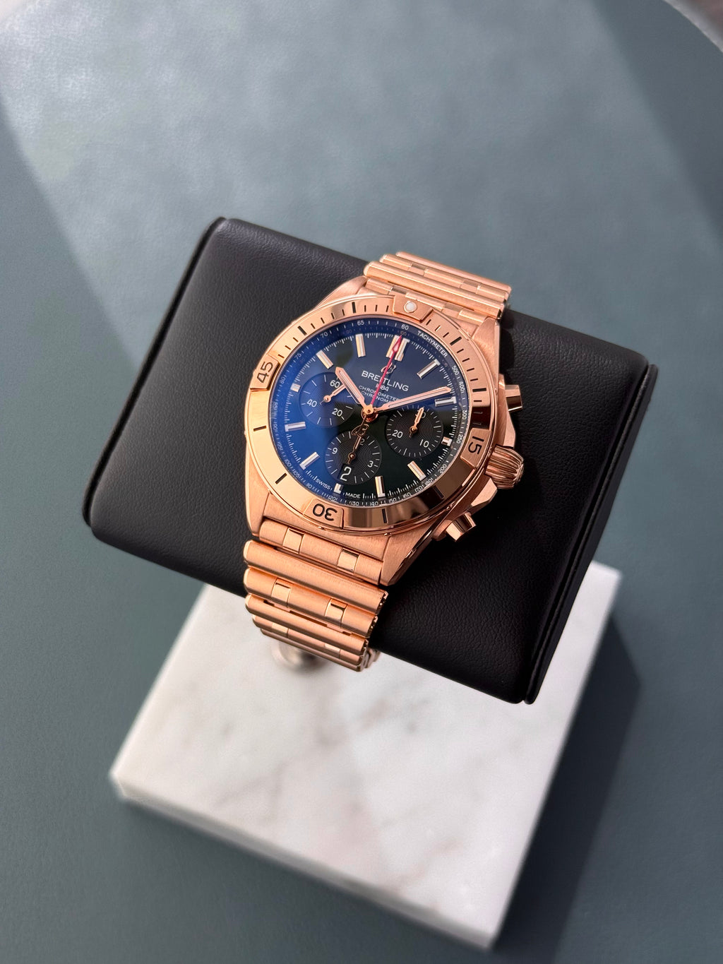 Breitling Chronomat B01 42 Rosegold Grün – Ref. RB0134101L1R1