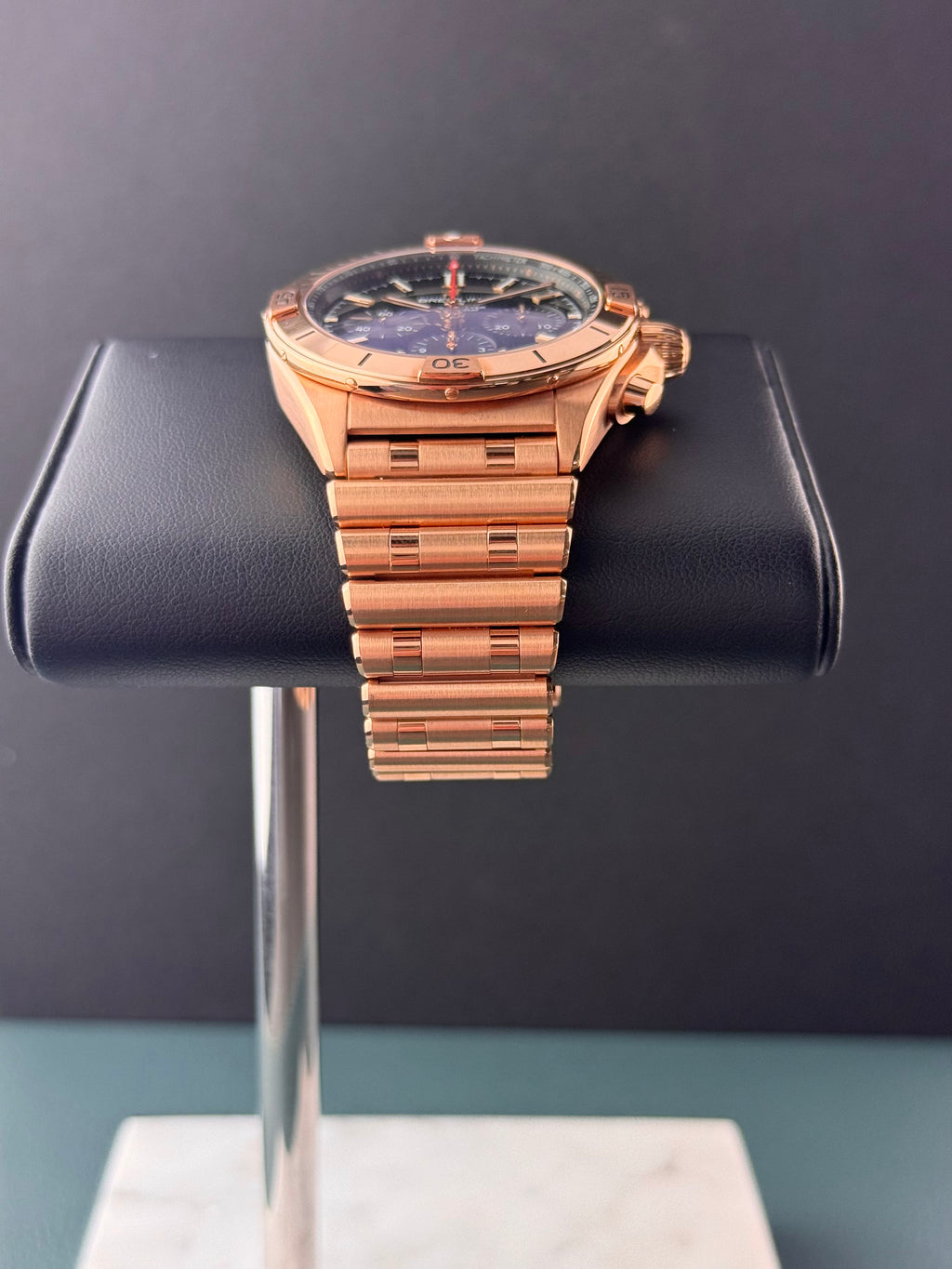 Breitling Chronomat B01 42 Rosegold Grün – Ref. RB0134101L1R1