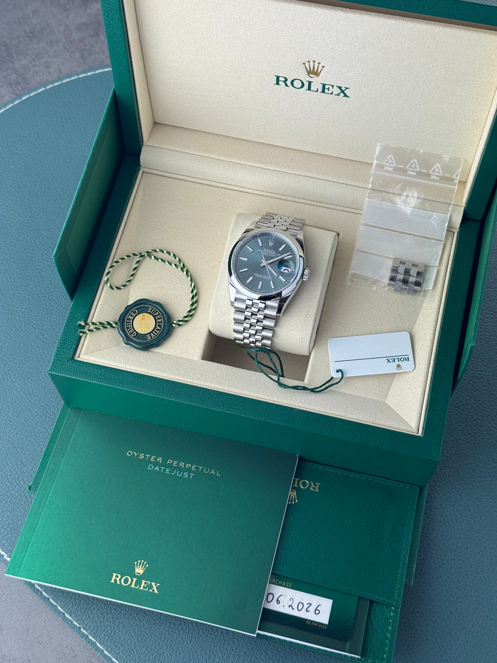 Rolex Datejust 36 - Mint 126200
