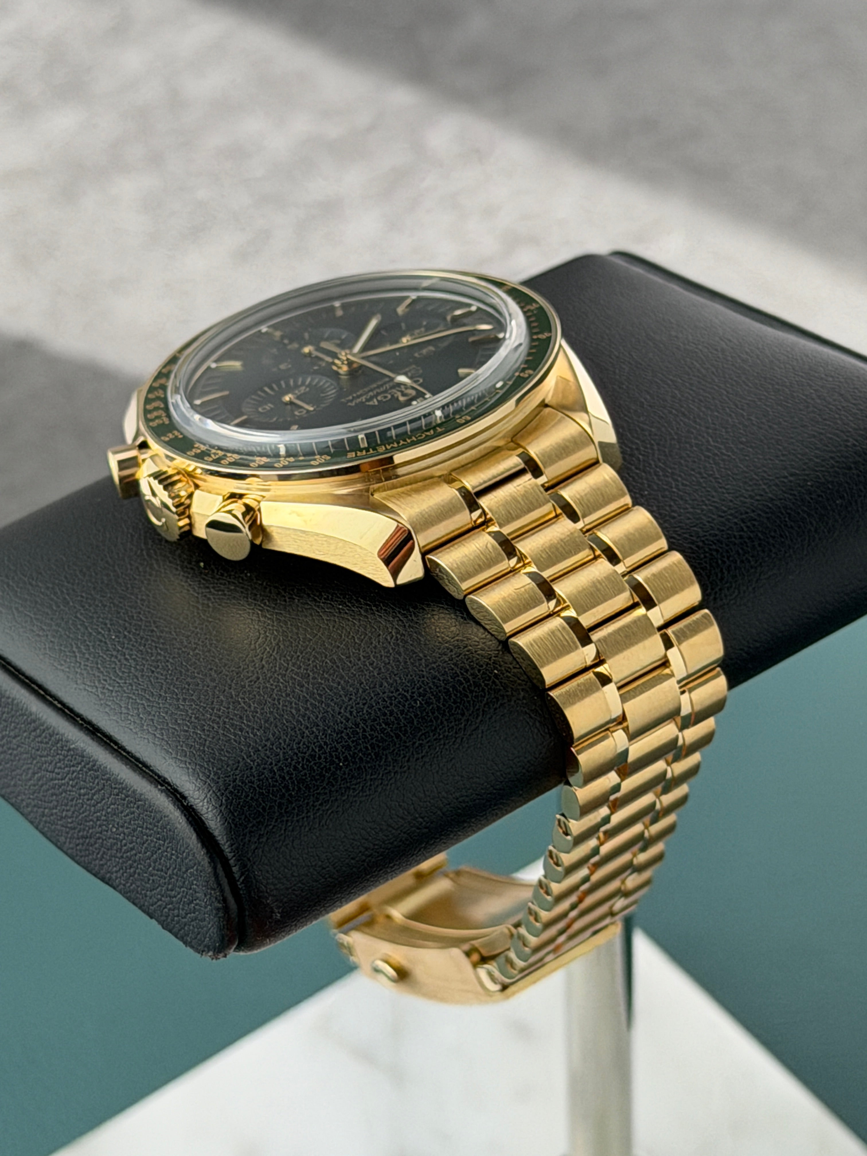 Omega Speedmaster Moonwatch Professional  - 310.60.42.50.10.001