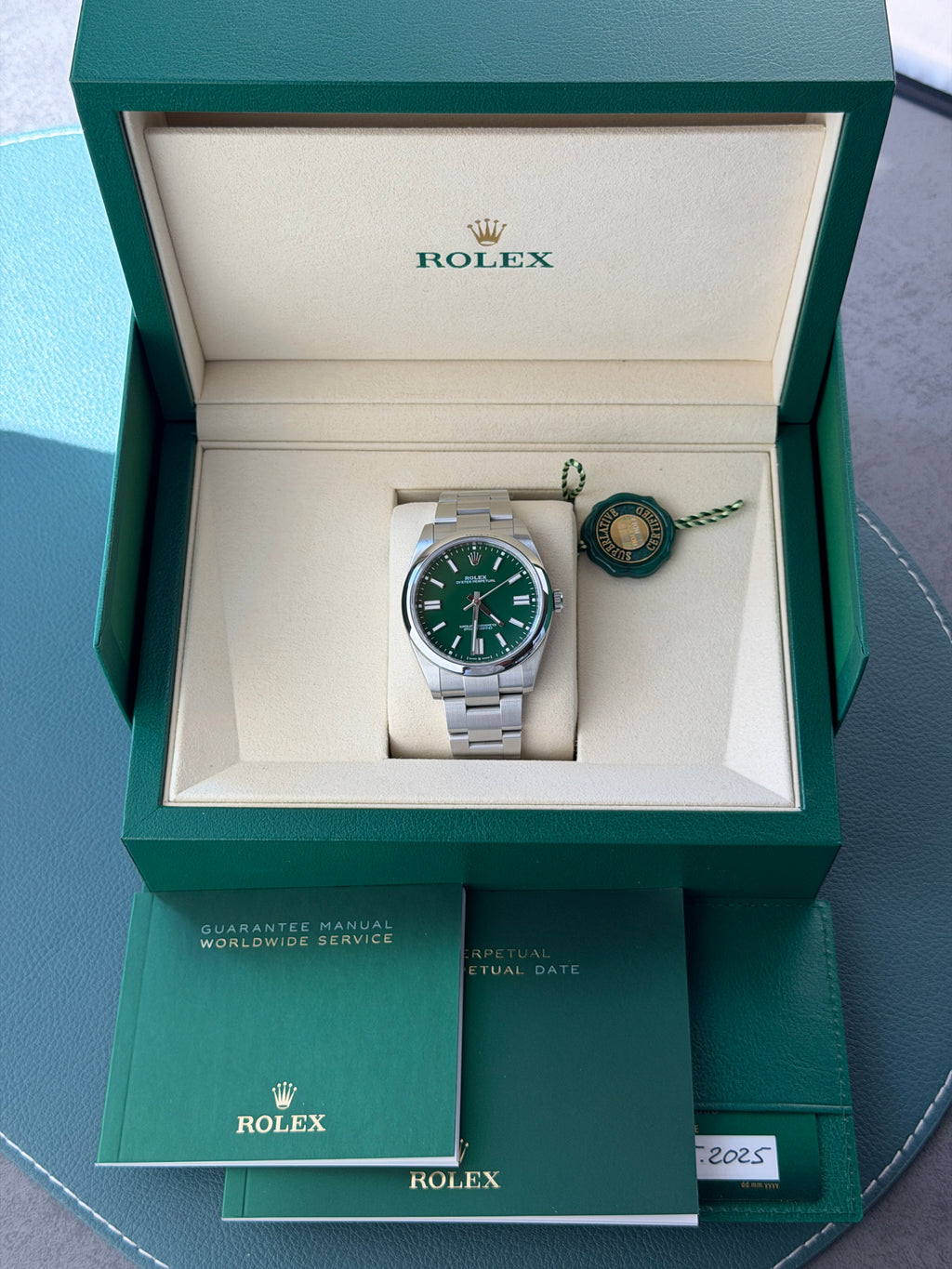 Rolex Oyster Perpetual 41 – Ref. 124300