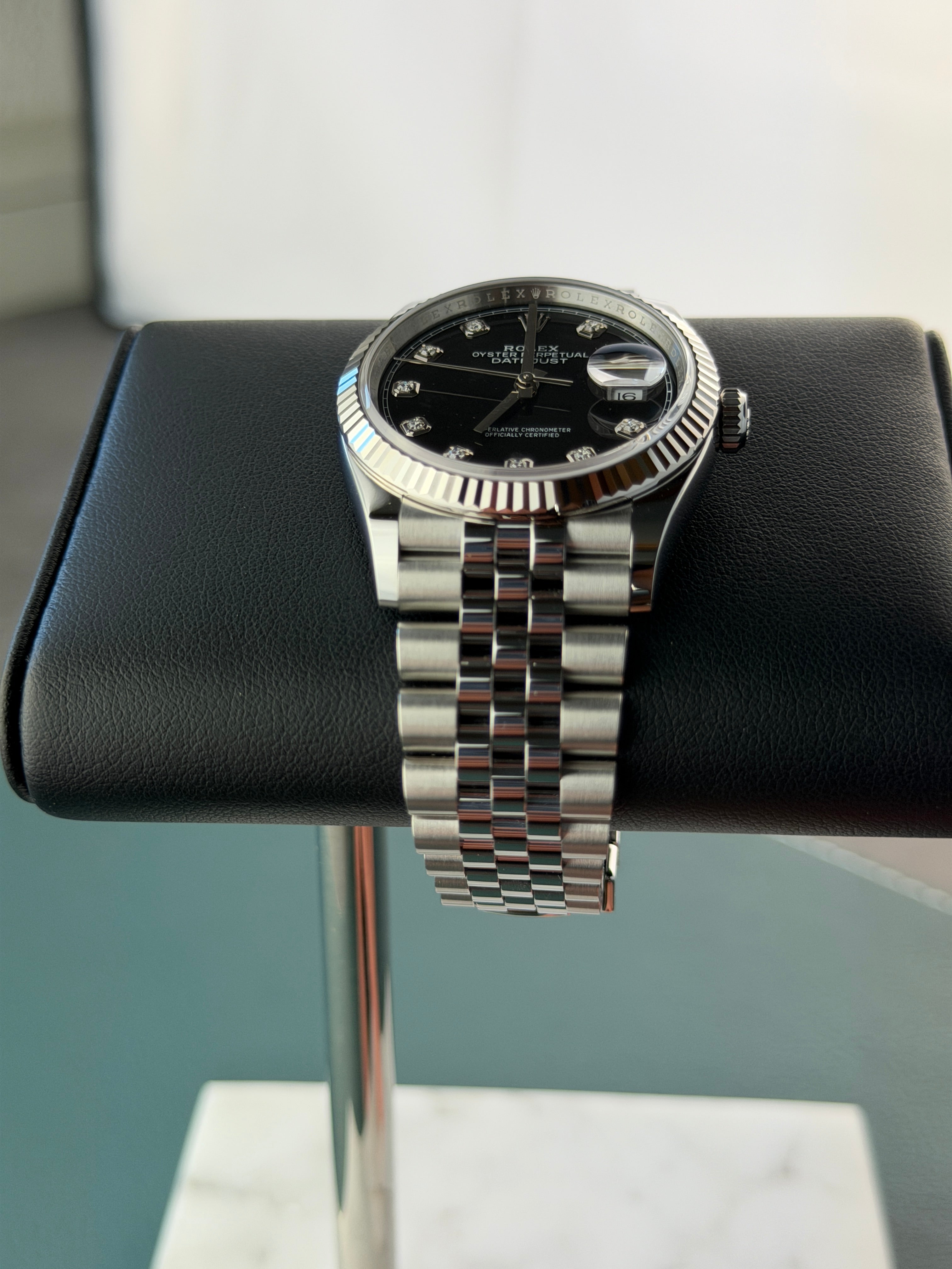 Rolex Datejust 36 – Ref. 126234 | Schwarzes Diamantblatt