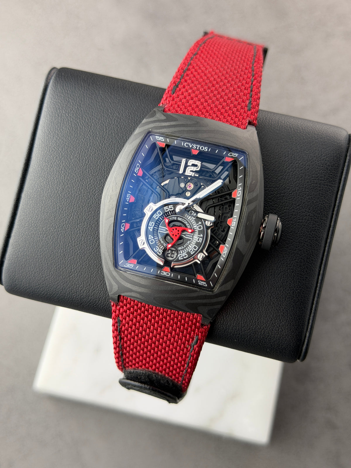 CHALLENGE JETLINER PS BLACK CARBON/RED DIAL