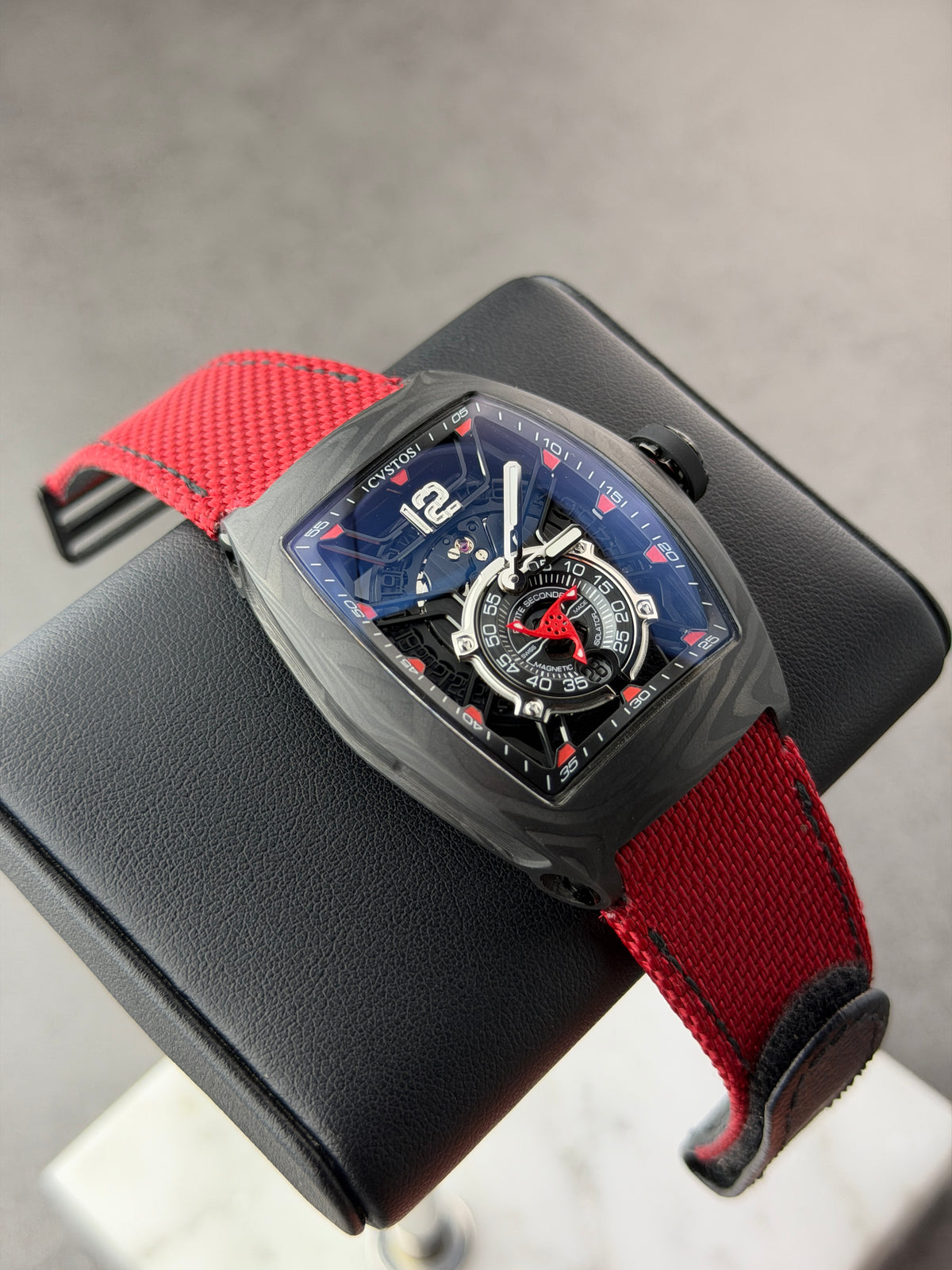 CHALLENGE JETLINER PS BLACK CARBON/RED DIAL