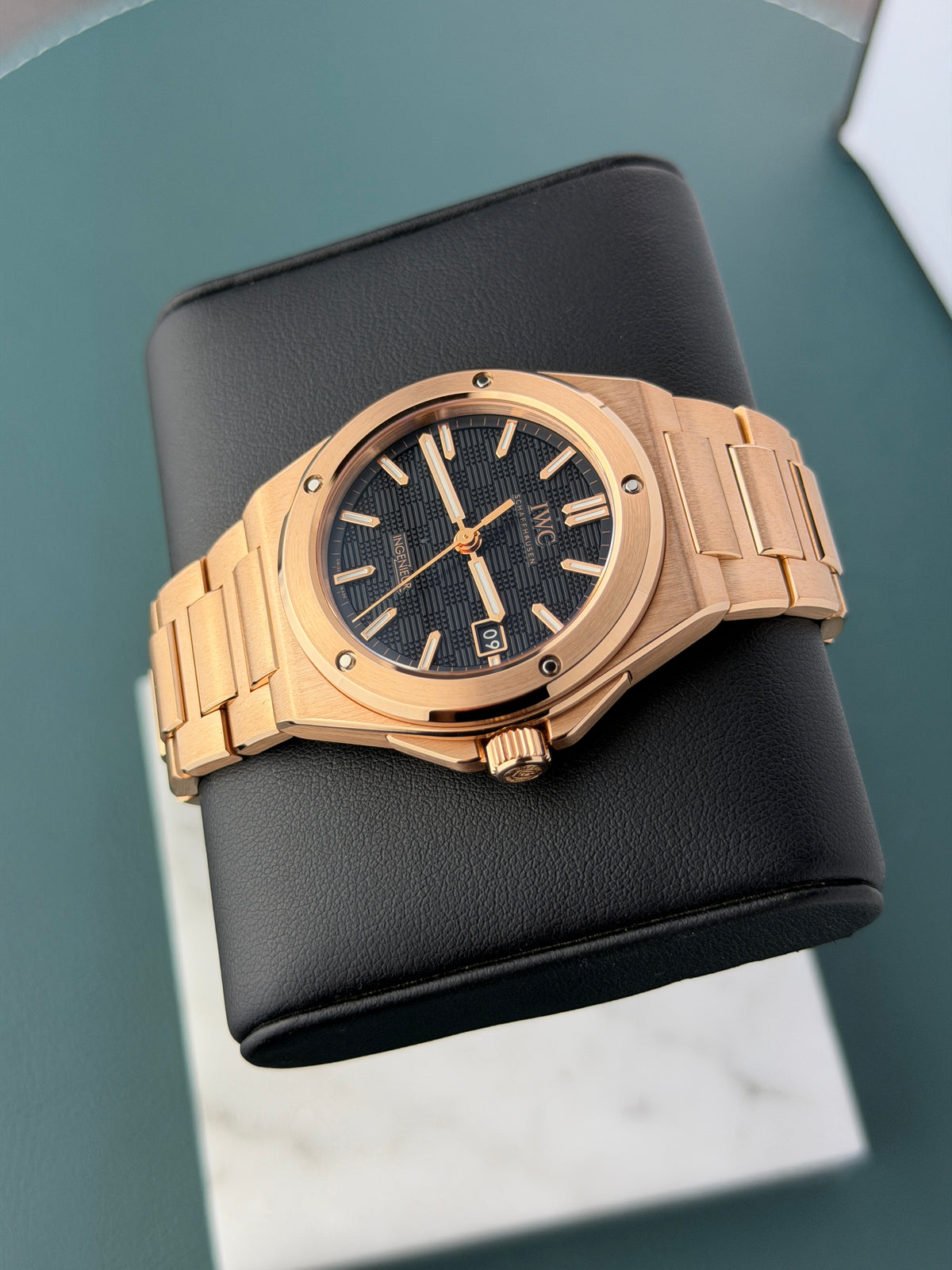IWC Ingenieur Automatic 40 – IW328702 – 18K Rotgold
