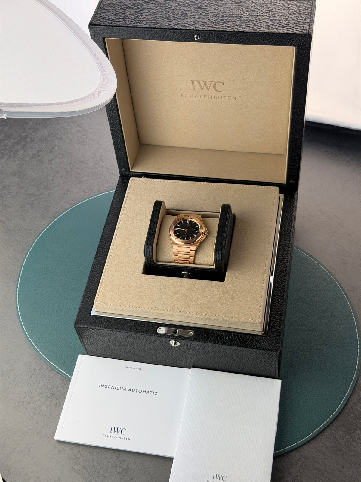IWC Ingenieur Automatic 40 – IW328702 – 18K Rotgold