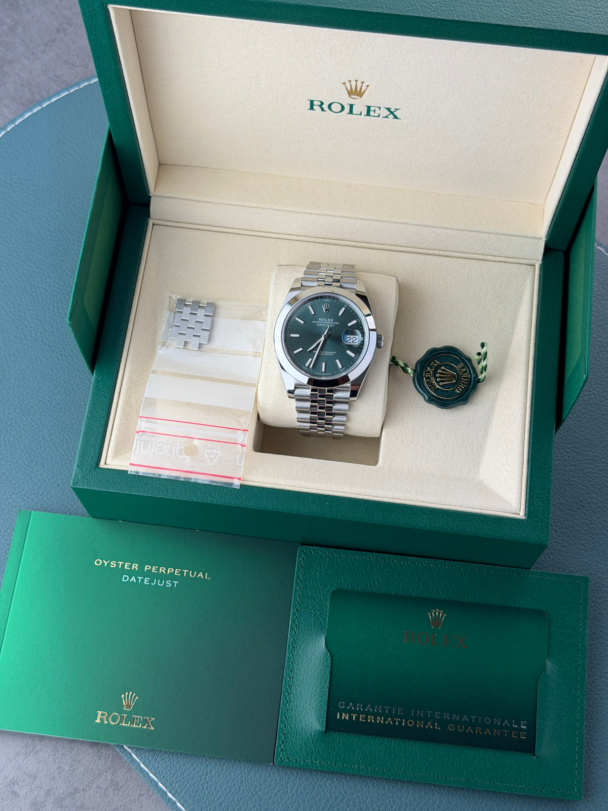 Rolex Datejust 41 – 126300 – Mintgrün